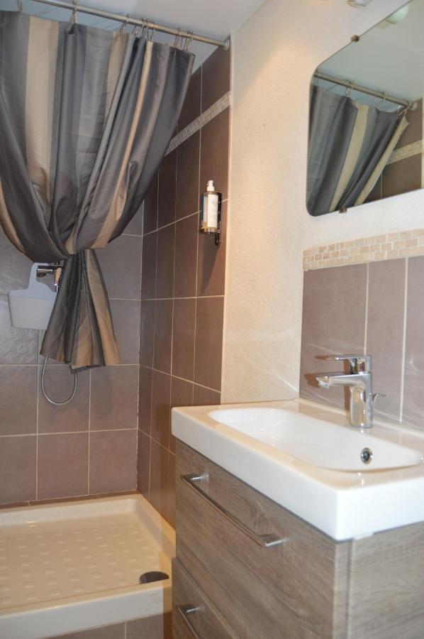 Bed and Breakfast Bergerie d'Alivon en Camargue Albaron Exterior foto