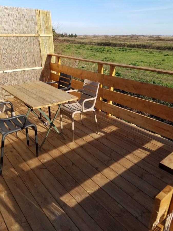 Bed and Breakfast Bergerie d'Alivon en Camargue Albaron Exterior foto