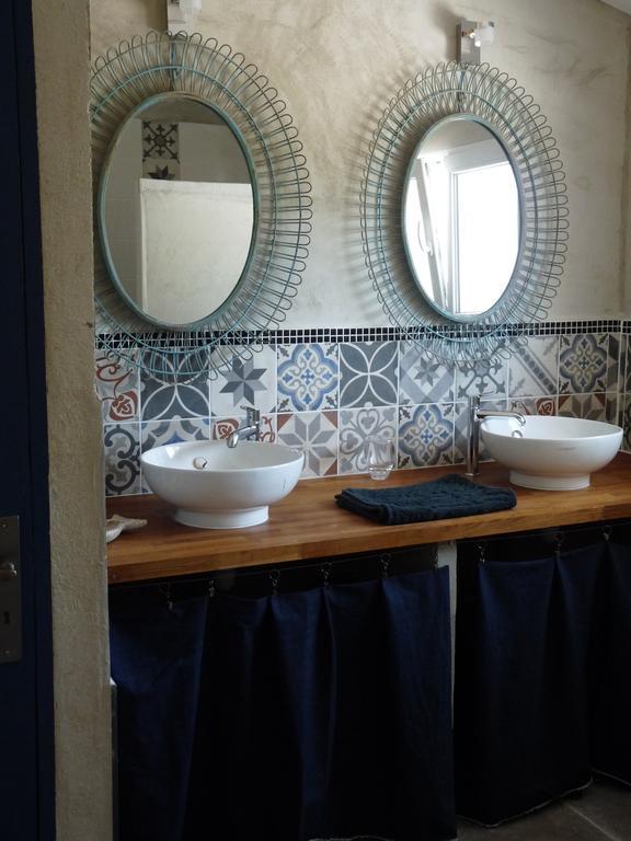 Bed and Breakfast Bergerie d'Alivon en Camargue Albaron Exterior foto